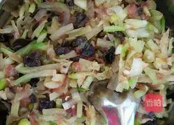 Green radish meat pie recipe 4