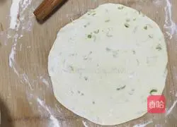 Chicken oil and scallion pancake recipe 5