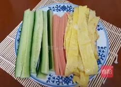 Illustration of how to make sushi 4