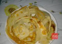 Hand Illustration of how to tear cakes 1