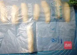 Illustration of how to make sesame pancakes 5