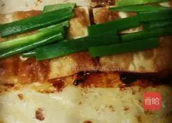 Illustration of making bean dregs pancakes 6