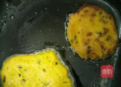 Illustration of how to make homemade pumpkin cake 7