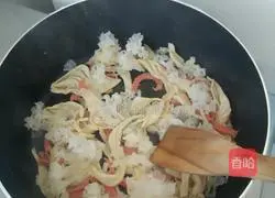 Illustration of how to make assorted burritos 4