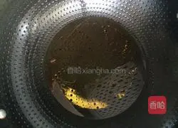 Press soy milk and fry bean dregs cake! Illustration 6