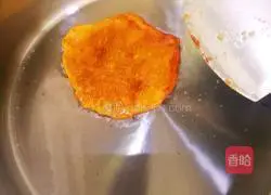 Illustration of how to make pumpkin cake 9