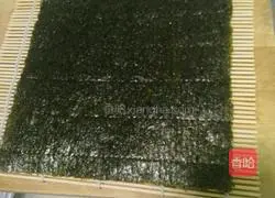 Simple sushi recipe illustration 5