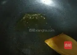 Illustration of how to make egg pancakes 5