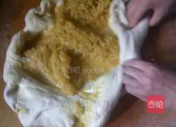 Illustration of how to make fried cakes 9