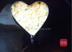 Illustration of how to make potato cakes for children 3