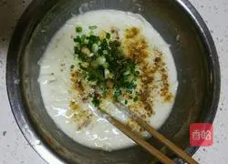 Illustration of how to make pan-fried potato pancakes 4