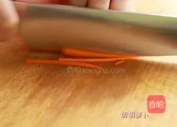 Illustration of how to make Korean colorful burritos 4