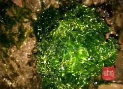 Illustration of how to make seaweed cake 1