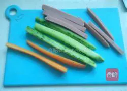 Illustration of how to make sushi rolls 2