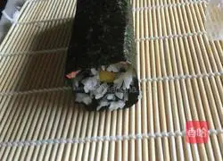 Illustration of making square sushi 7