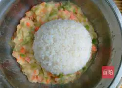 Illustration of how to make rice potato cakes 5