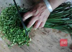 Illustration of making batter 2