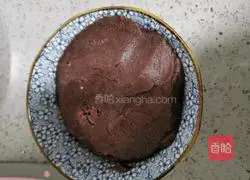 Illustration of how to make glutinous rice cakes with purple sweet potato and bean paste 4