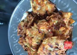 Illustration of how to make carrot and potato pancakes 9