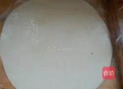 Green onion pancake.Illustration of how to make it 2