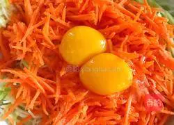 Water melon Illustration of how to make carrot shredded cake 5