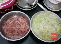 Illustration of how to make shrimp radish cake 1