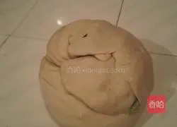 Illustration of how to make oil layer cake 4