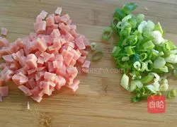 Illustration of how to make scallion egg pancake 2