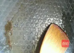 Illustration of homemade mushroom sauce 4