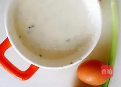 Quick breakfast --- eggs Illustration of how to wrap pancakes 2