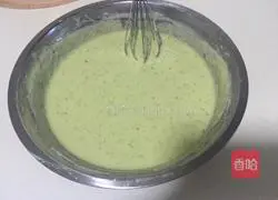Illustration of how to make cucumber and egg breakfast cake 4