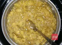 Illustration of how to make chive pancake 2