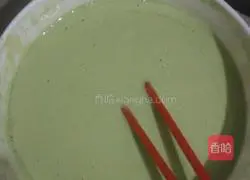 Illustration of how to make spinach egg pancake 3