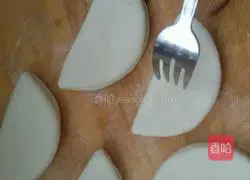 Minced pork and cowpea lotus leaf cake.Recipe 5