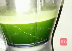 Illustration of how to make celery and green onion pancakes 3