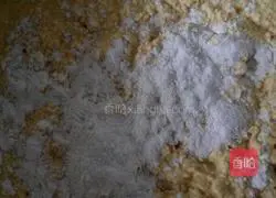 Illustration of how to make crispy corn tortillas 2