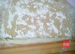 Illustration of how to make dough cakes 7