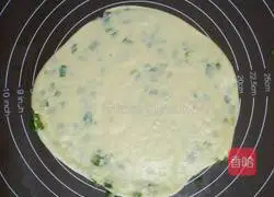 Illustration of how to make pepper, salt, oil and scallion pancakes 6