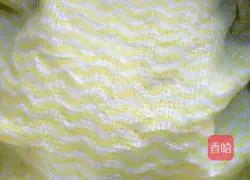 Soda sesame bean curd cake Practice illustration 2