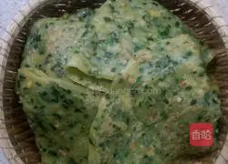 Illustration of how to make chive pancakes 7