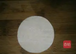 Illustration of how to make dumpling skin scallion pancake 2