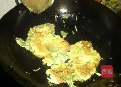 Illustration of how to make egg pancakes 4