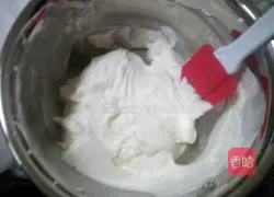 Illustration of How to Make Cream Cake 19
