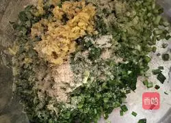 Illustration of how to make leek and fish cakes 3