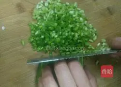 Leek and Pork Pie Recipe Illustration 6