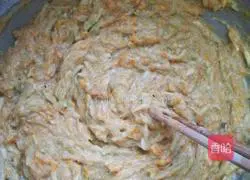 Cucumber shredded pumpkin buckwheat cake Practice illustration 3