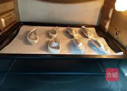 Illustration of how to make banana cake 4