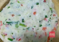 Illustration of how to make vegetable potato pancakes 8