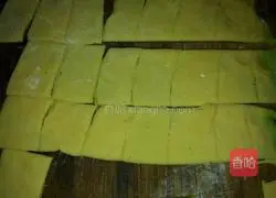 Illustration of how to make fried pancakes 6