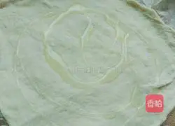 Illustration of how to make scallion pancakes 3